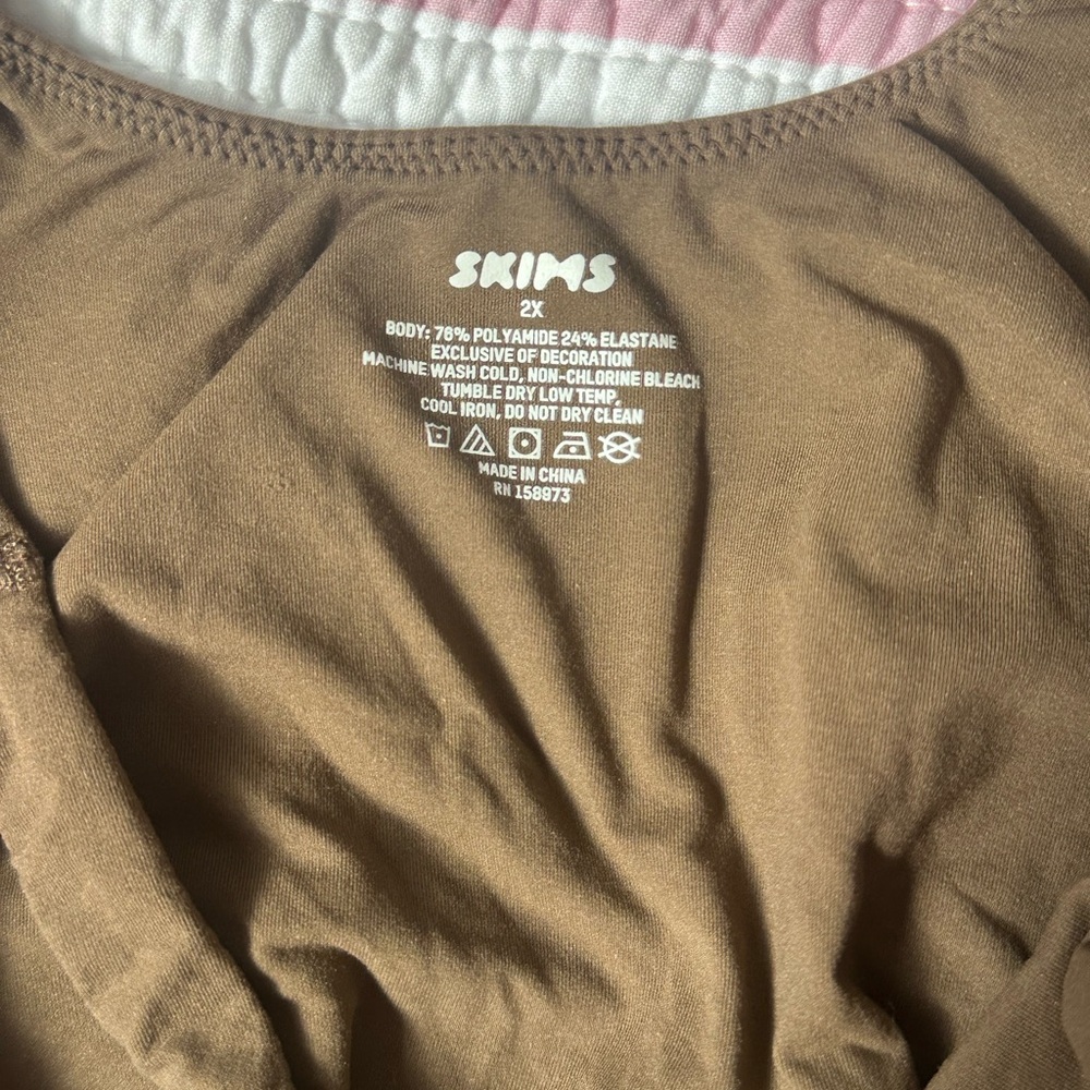 SKIMS Brown Bodysuit - Picture 2 of 2